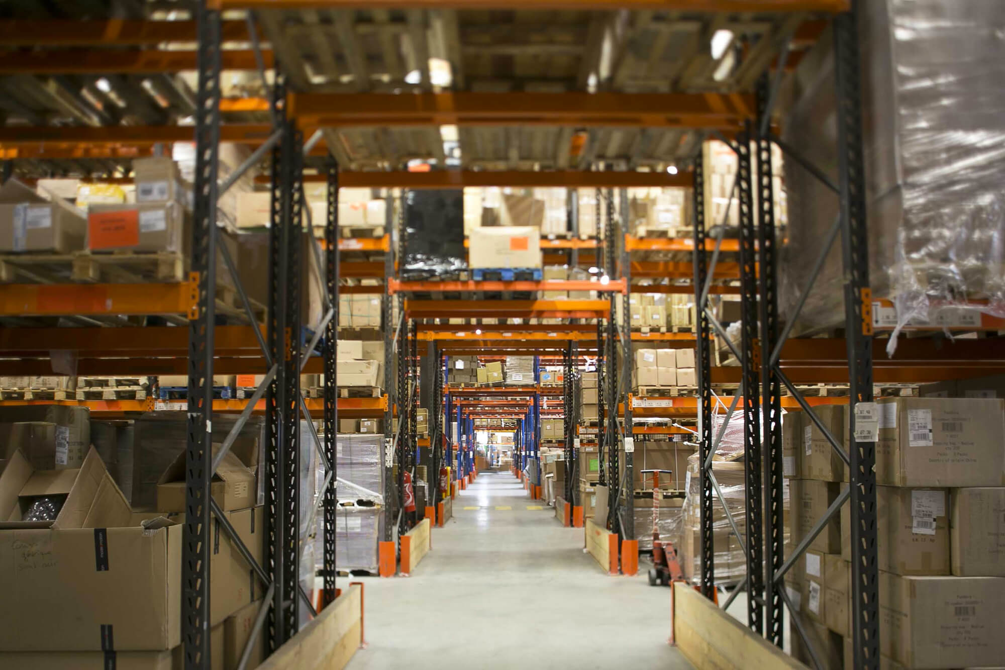 Nos métiers logistique  Assistant(e) logistique  Duhamel Logistique
